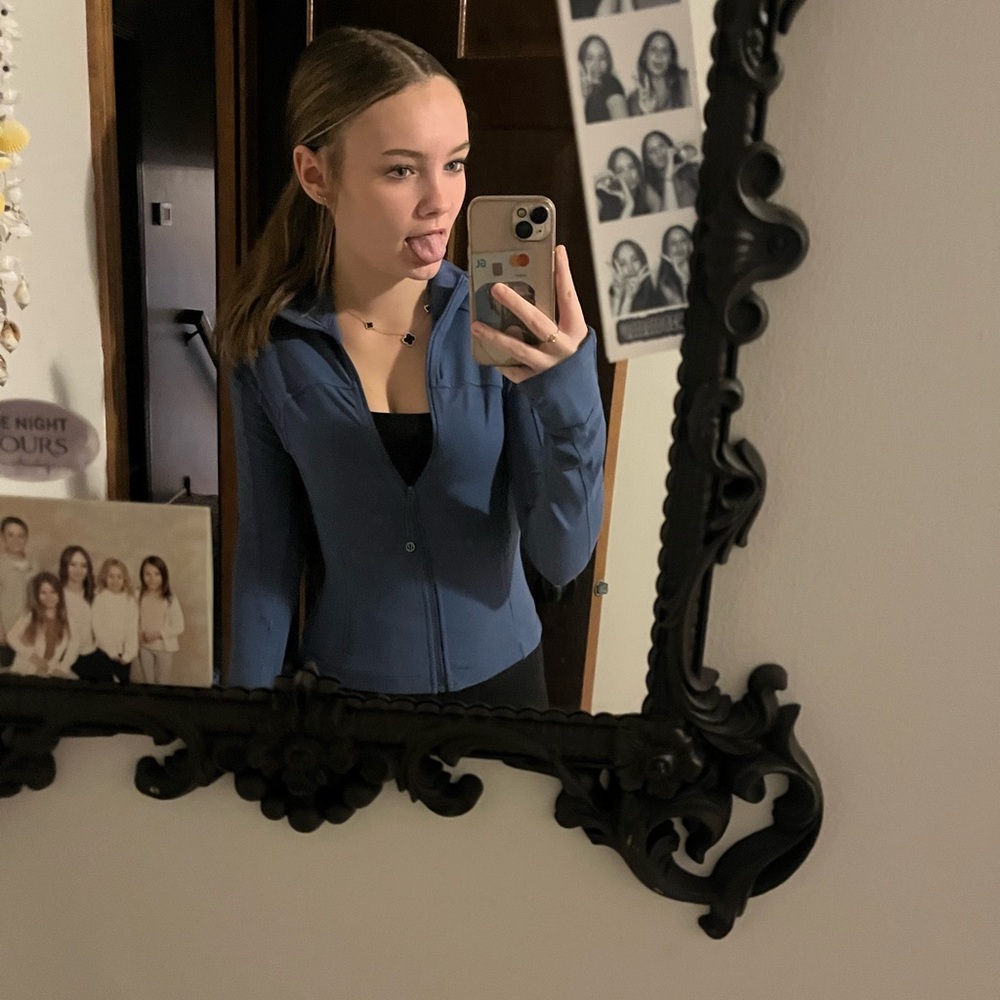 lululemon cropped blue define jacket